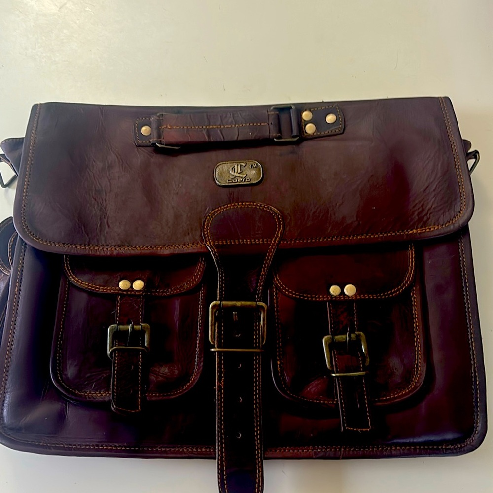 Genuine leather messenger bag